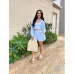 Conjunto Dani Camisa e Shorts LISTRA FINA AZUL CLARO COM BRANCO