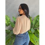 Body Manga Longa em Crepe Gola V BEGE CLARO