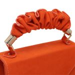 Bolsa bico camurça alça enrugada