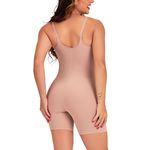 MODELADOR C/PERNA COM BOJO REMOVIVEL CHOCOLATE