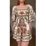 Vestido Curto Jardim Majestoso Estampado