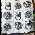 Lenço Estampado Preto