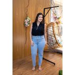 Blusa Shirley Preta | Crepe Seda com Botões Frontais – Elegância e Versatilidade do P ao GG 