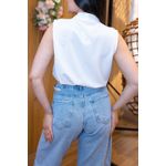 Blusa Shirley Branca | Crepe Seda com Botões Frontais – Elegância e Versatilidade do P ao GG