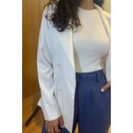 Max Blazer Carolina em Crepe Alfaiataria Branco | Elegância Atemporal e Conforto Estruturado do P ao G