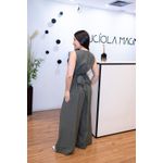 Macacão Carmen em Alfaiataria Sensoriale Verde Militar | Elegância e Versatilidade do 36 ao 44