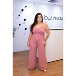 Macacão Lore Rosé em Crepe Duna | Decote V Transpassado com Amarração – Elegância e Conforto do 36 ao 44 