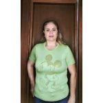 T-SHIRT COM APLICAÇOES