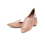 Mocassim Feminino Confort Bico Fino em Couro Nude