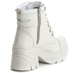 Bota Botinha Feminina Cano Baixo Tratorado Couro Legitimo Off White