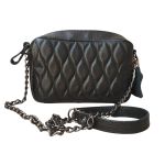 BOLSA MATELASSÊ COM ALÇA DE Corrente