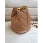 BOLSA SACO PEQUENA MATELASSÊ Couro Legítimo