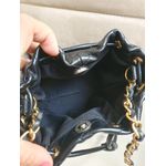 BOLSA SACO PEQUENA MATELASSÊ Couro Legítimo