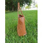 Bolsa grande estruturada 