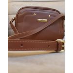 Bolsa casual com detalhe na frente