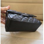 Bolsa Sofisticada com alça de corrente