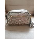 BOLSA MATELASSÊ EM V COM BOLSO EXTERNO Couro Legítimo