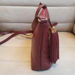 Bolsa matelassê em V pequeno com bolso externo zíper Couro Legítimo