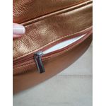 Bolsa com bolso frontal com detalhes Couro Legitimo