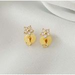 brinco flor zircônias pequeno dourado