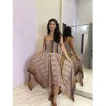 Vestido Tomara que Caia Pontas 