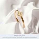 Bracelete Trevo Zamac Dourado Resina Nude