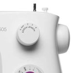 Máquina Doméstica Singer M2405 Nova Completa com Acessórios 