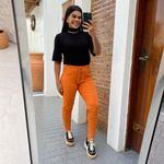 calça canelada cenoura
