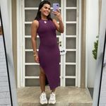 Vestido mid costa nua vinho