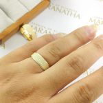 Alianças Em Ouro 18k Cabul 6mm Fosco Diamantado Reta