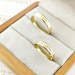 Alianças Em Ouro Modelo Inglaterra 4mm Polida Reta Chanfrada