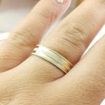 Alianças Em Ouro Modelo Romênia 5mm Fosco Diamantado Reta