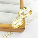 Alianças Em Ouro 18k Uagadugu 6mm Polida Meia Cana