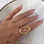 Anel gota orgânica vazada