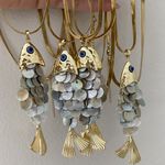 Colar peixe madrepérola