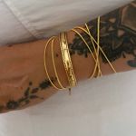 Bracelete liso com filete