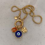 Colar patuá com porta pingente 