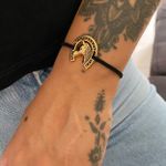 Pulseira courinho cavalo country