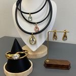 Brinco Gota de Zircônia em Banho Dourado