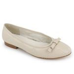 Sapatilha Clara Bico Fino Off White