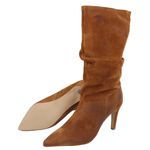 Bota Feminina Salto Fino Bico Fino Enrugada Slouchy Em Couro Maria Paula Camel