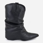 Bota Em Couro Bico Fino Natália Preto 