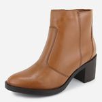 Bota em Couro Cano Curto Lisa Maria Paula Conforto 