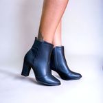 BOTA SIMONE PRETO