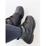 BOTA DAPHNE PRETO