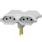 Plug Adaptador T 4 SAIDAS 2P+T BRANCO