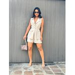 Conjunto Short e Colete em Alfaiataria