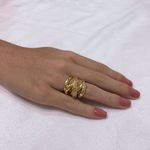 Anel de Ouro Amarelo 18K Entrelaçado com Detalhe Fios