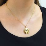 Pingente Ouro 18K de São Bento Duplo Aplique de Resina Preto