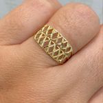 Anel de Ouro 18K Diamantado com Detalhes Vazados